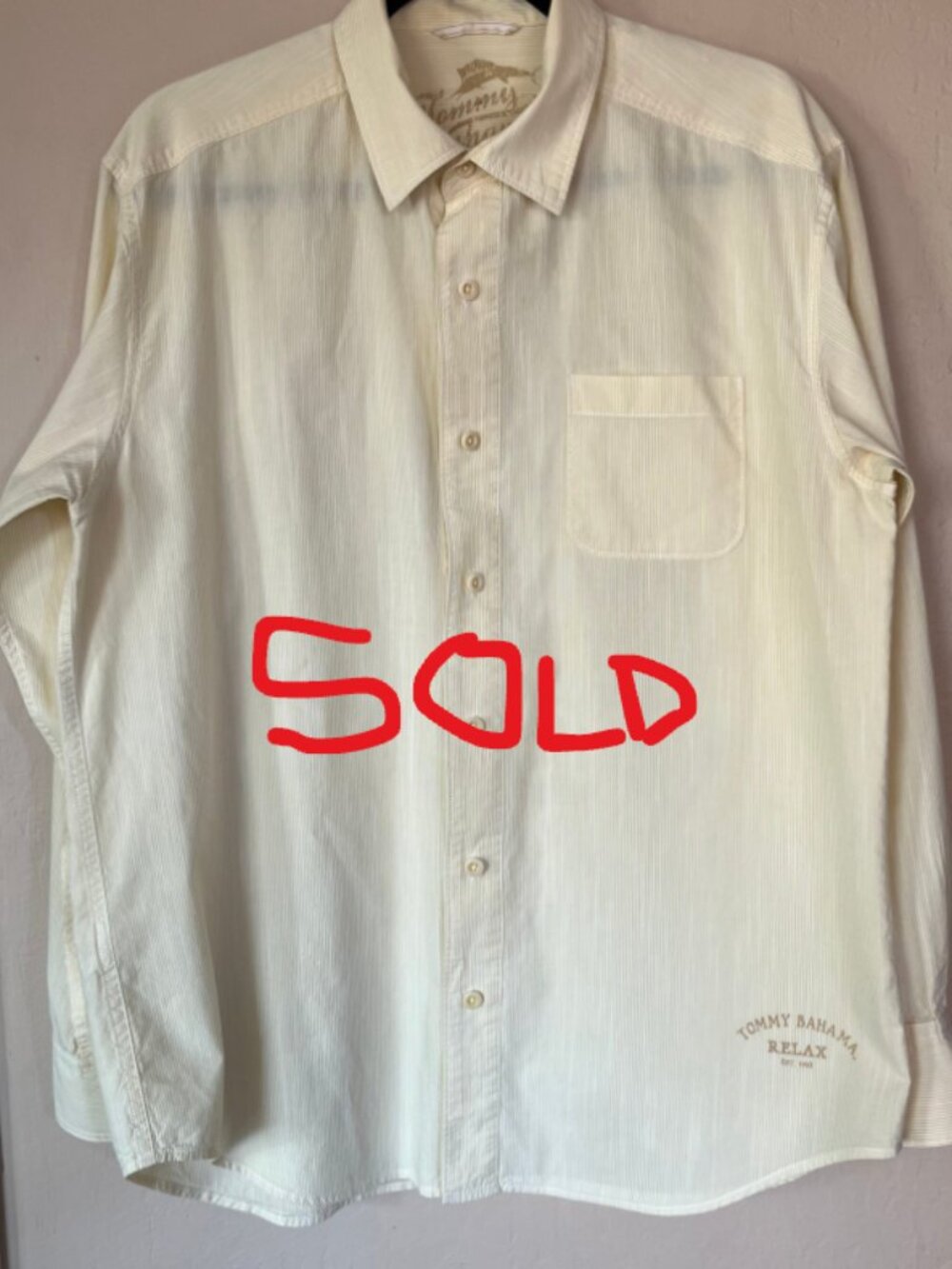 Tommy Bahama Relax Men's Shirt Sz M/M button up Light Yellow stripes long sleeve